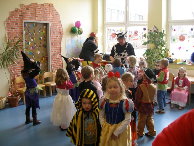 KG IWW 2009 Kindergarten (4).jpg